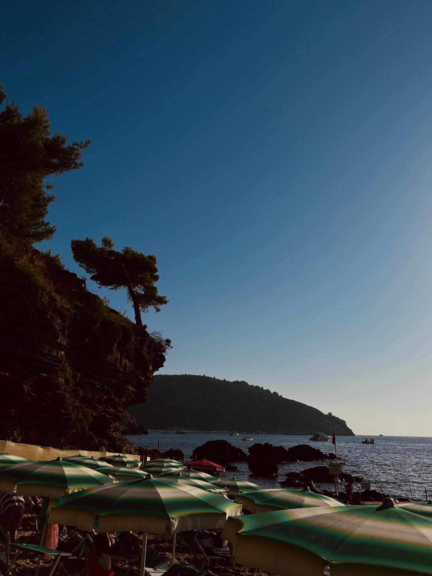 B&B Degli Aranci 帕利努罗 外观 照片